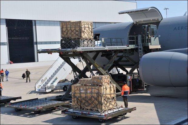 Loading the aircraft