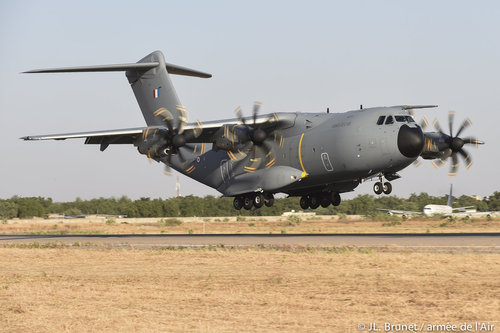 EATC mission in support of operations Barkhane and Sangaris with French A400M